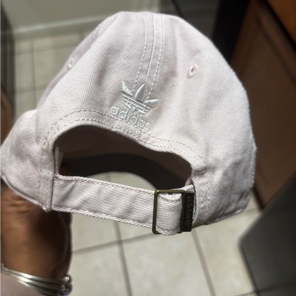 Adidas Originals Trefoil Logo Hat Cap light Pink Adjustable Strapback Casual - Picture 3 of 3